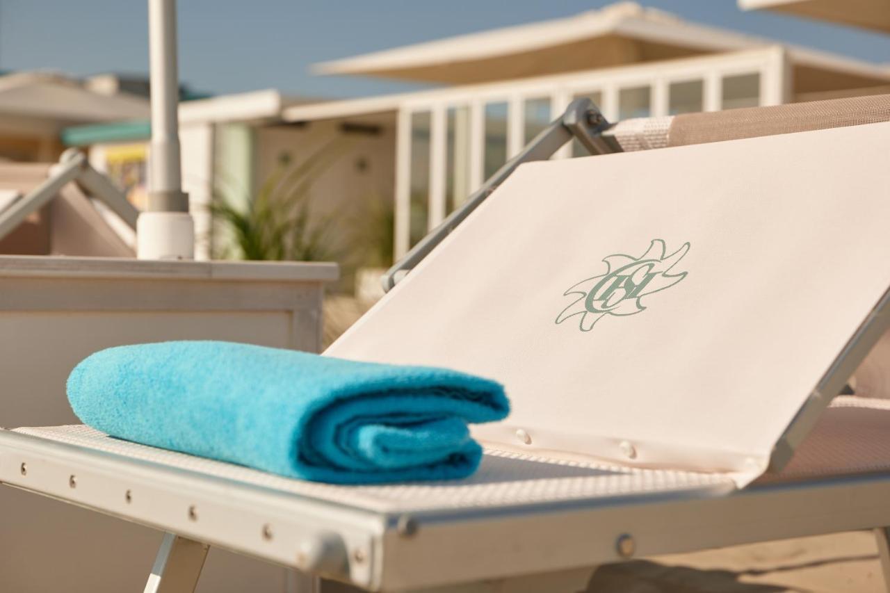 Hotel Saraceno Resort With Private Beach Milano Marittima Kültér fotó