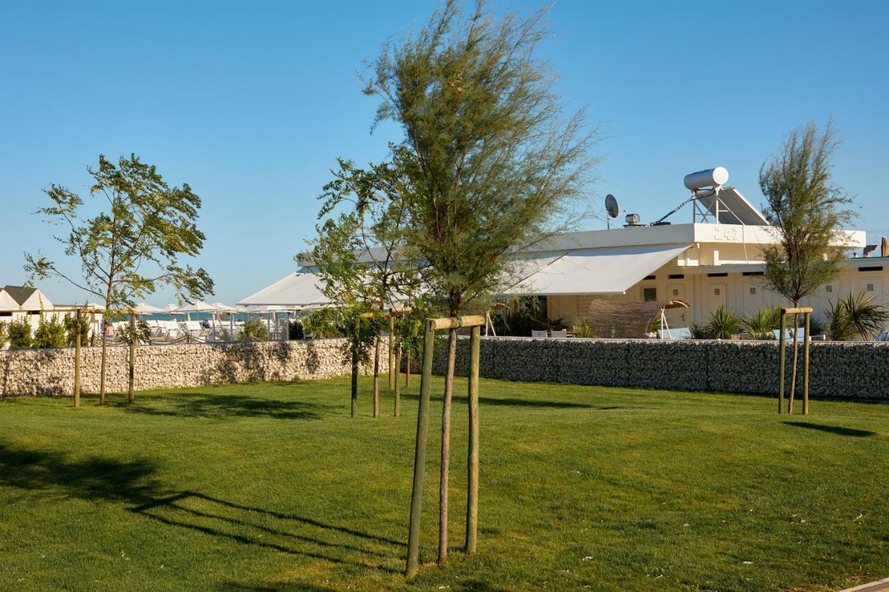 Hotel Saraceno Resort With Private Beach Milano Marittima Kültér fotó