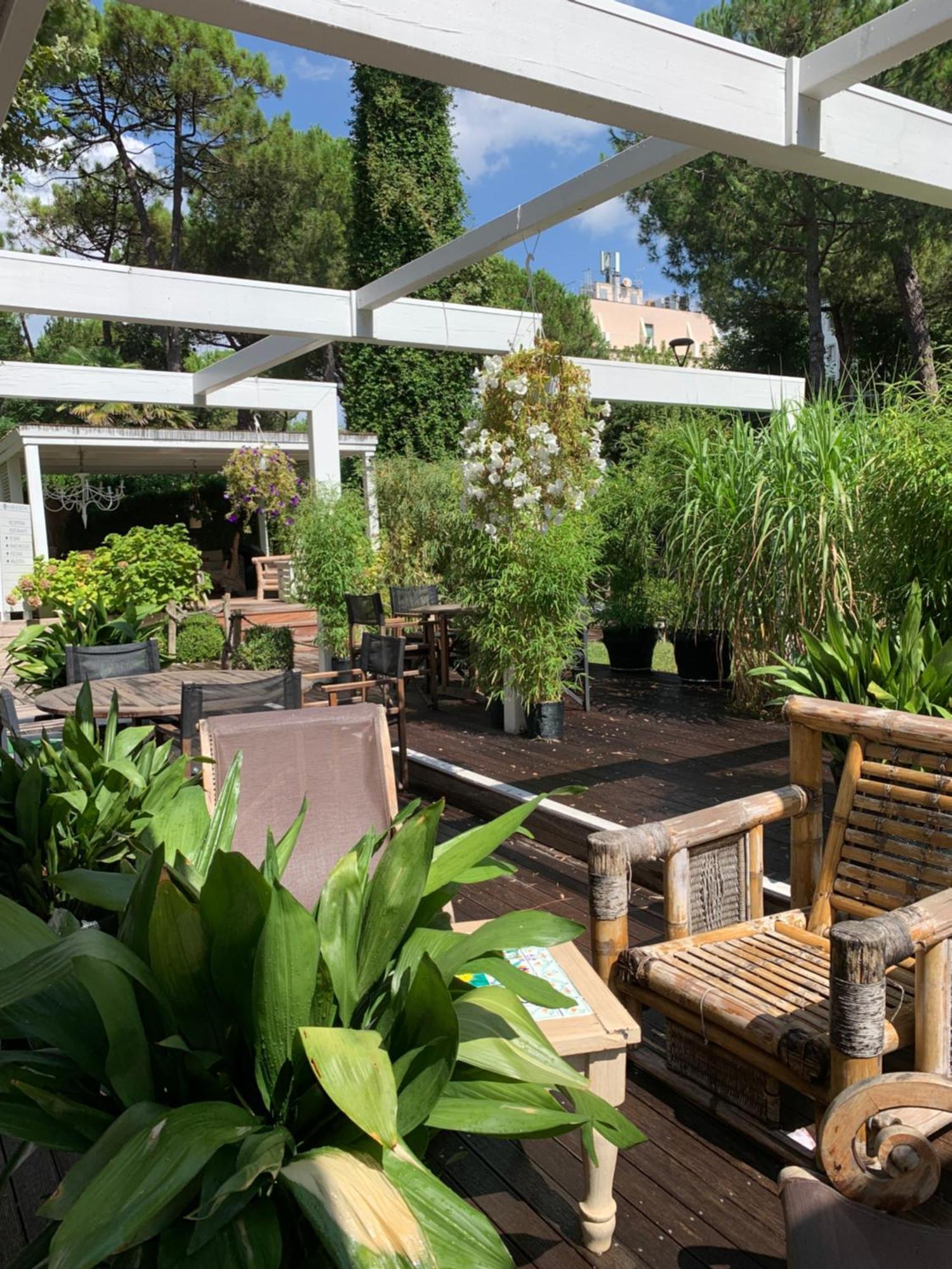 Hotel Saraceno Resort With Private Beach Milano Marittima Kültér fotó
