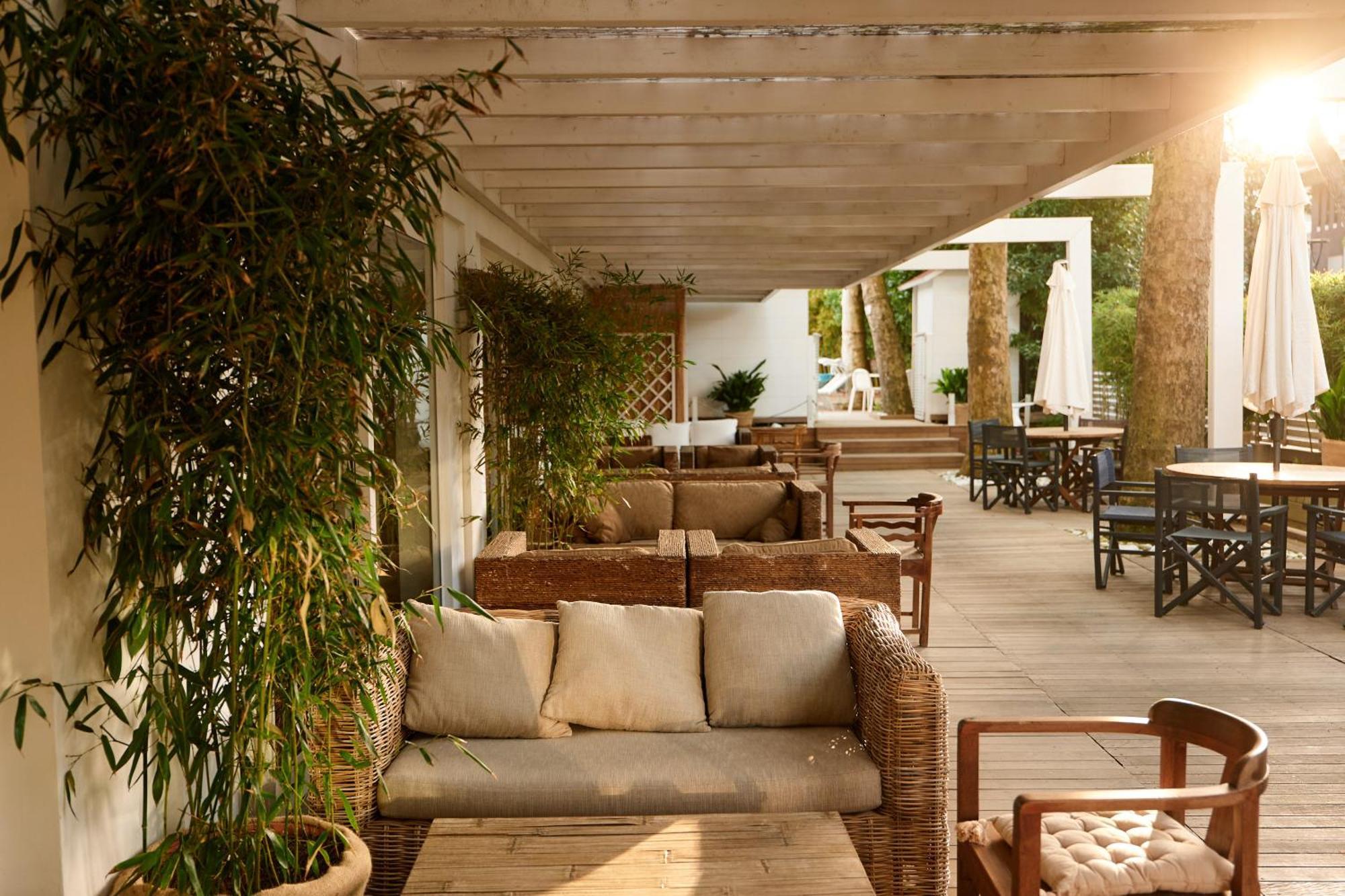 Hotel Saraceno Resort With Private Beach Milano Marittima Kültér fotó