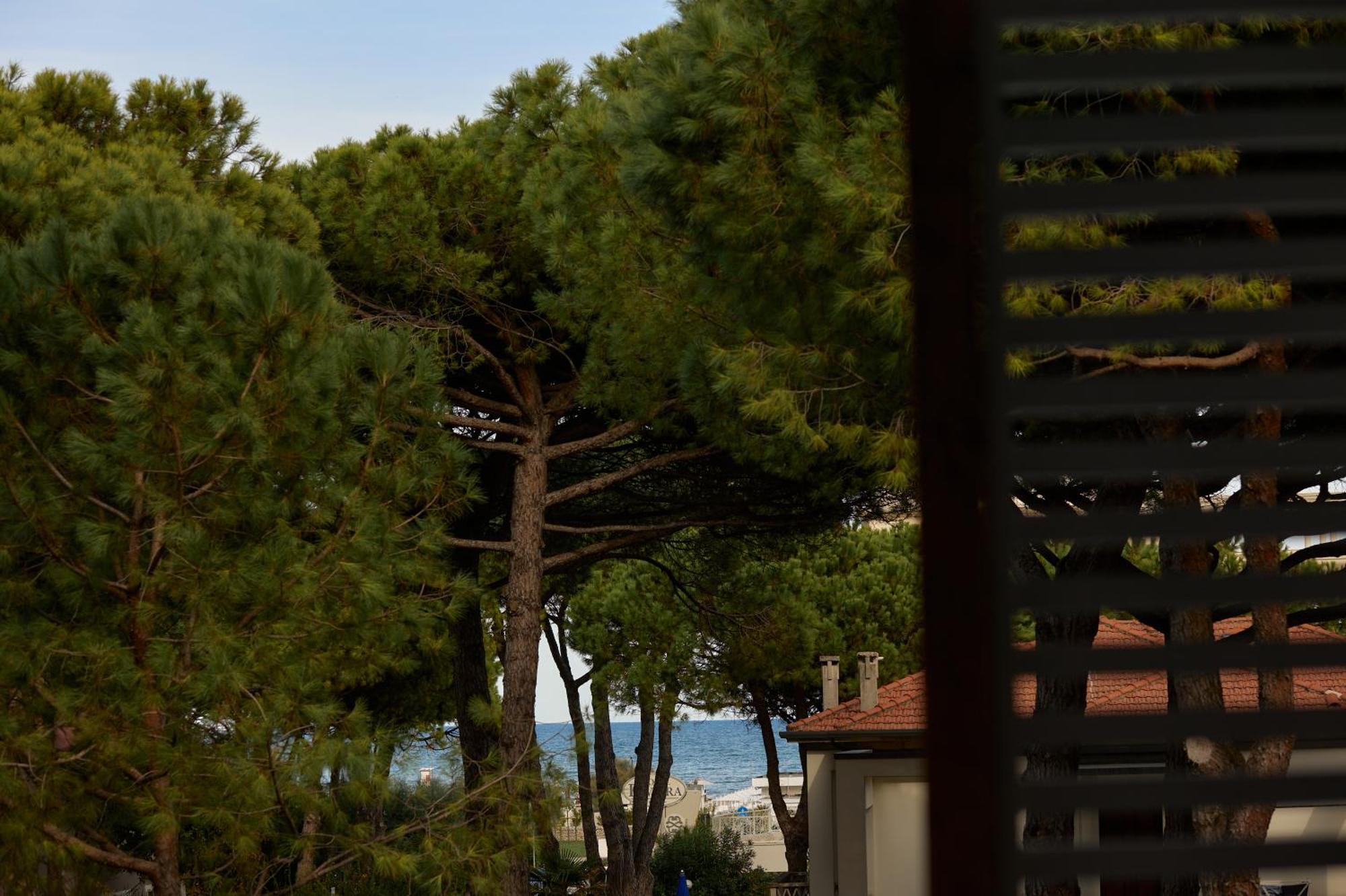 Hotel Saraceno Resort With Private Beach Milano Marittima Kültér fotó